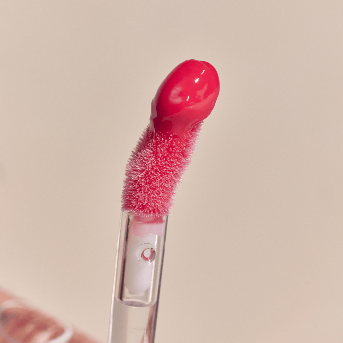 GLASTING COLOR GLOSS